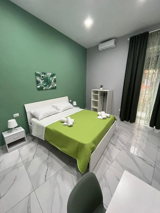 Bed and Breakfast Neve Al Sole Napoli 0*,